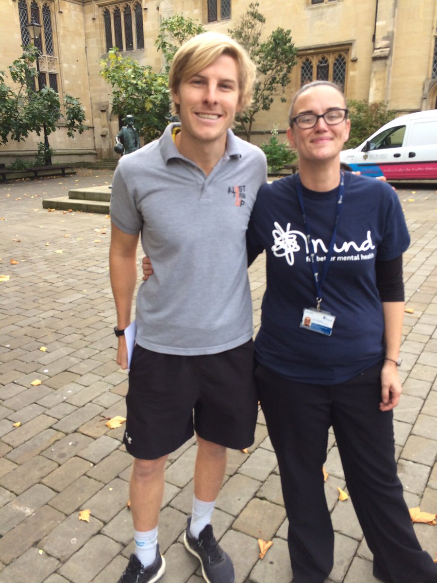 Robert Lindsay tweet media