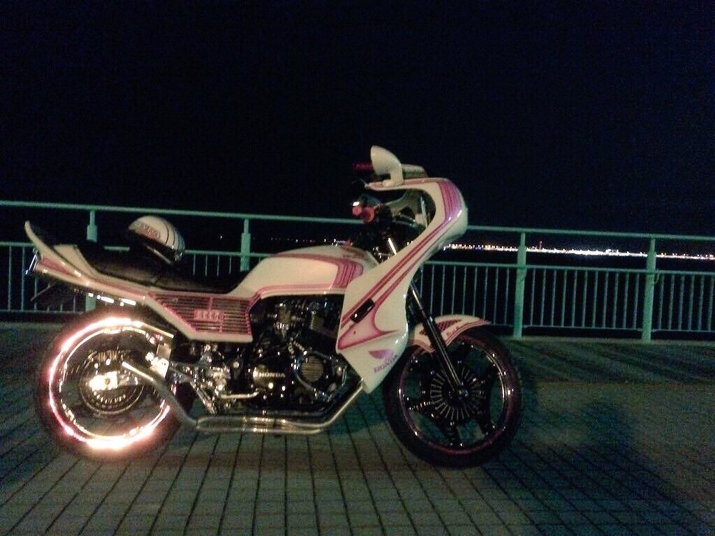 A0222R's tweet photo. ノーマルに戻す為、CBXの外装売ります！
個人的には綺麗かと思います
気になる方DMお願いします
RTで回してほしいです〜 https://t.co/ysH2wD1Fjc