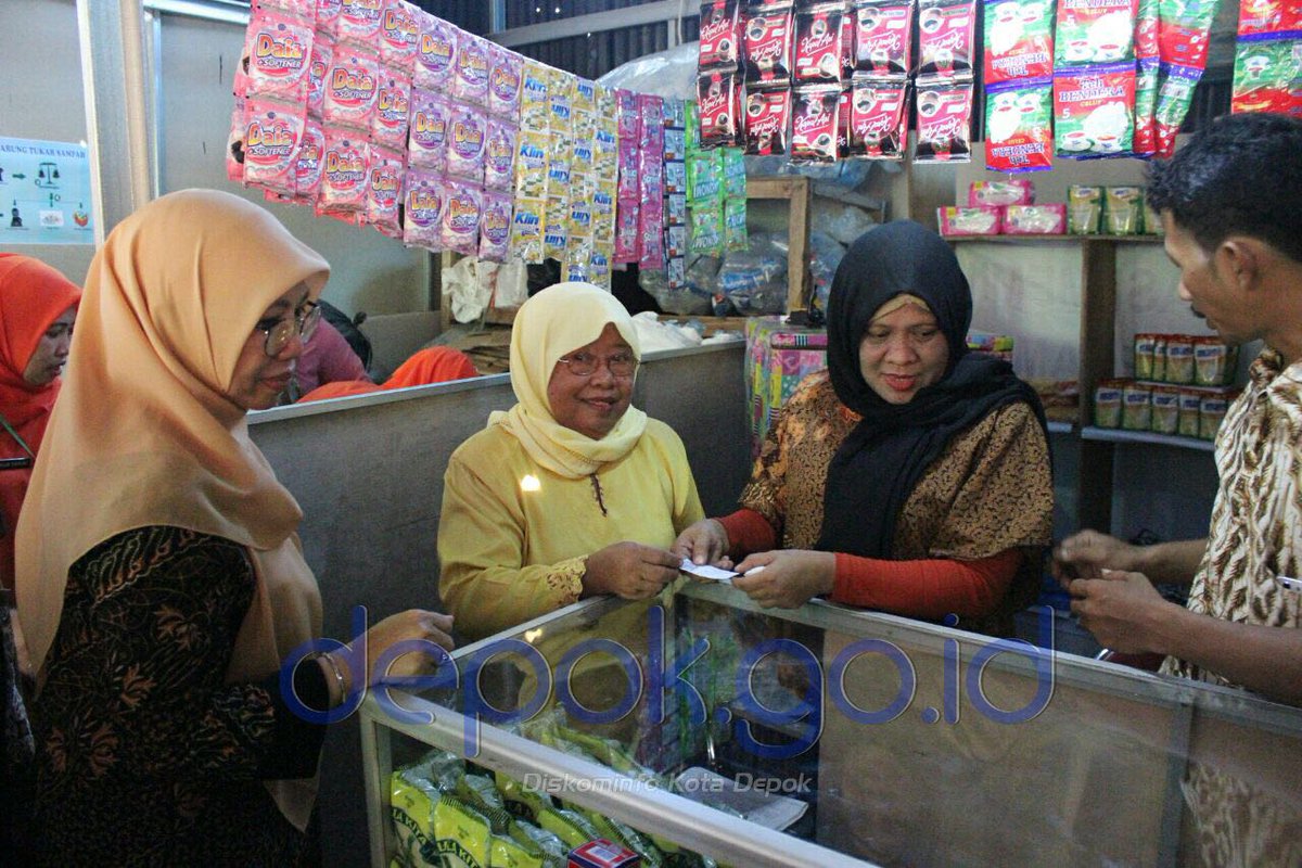 PEMERINTAH KOTA DEPOK | #AyoPakaiMasker tweet media