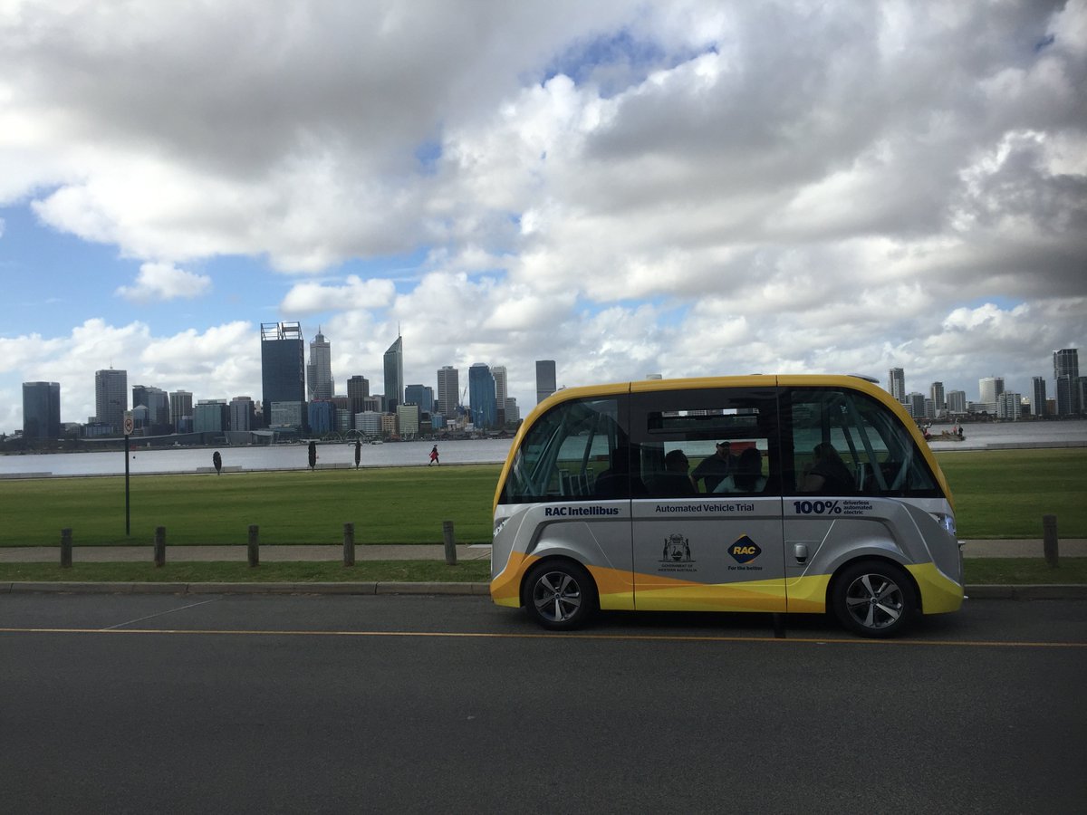 RACV_Official's tweet photo. @RACWA's #driverless #Intellibus was launched in August last year and has taken more than 5000 passengers #ARSC2017 #technology #EVs https://t.co/nm1RJ7VLNM