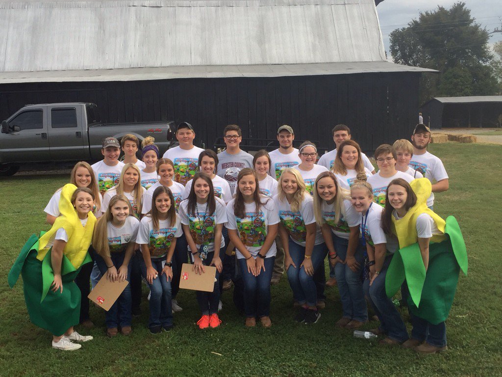 WebCoFFA's tweet photo. 2017 Youth Ag Days is in the books. We had a great day with a great crew! #1WC https://t.co/TBY1sDoChc