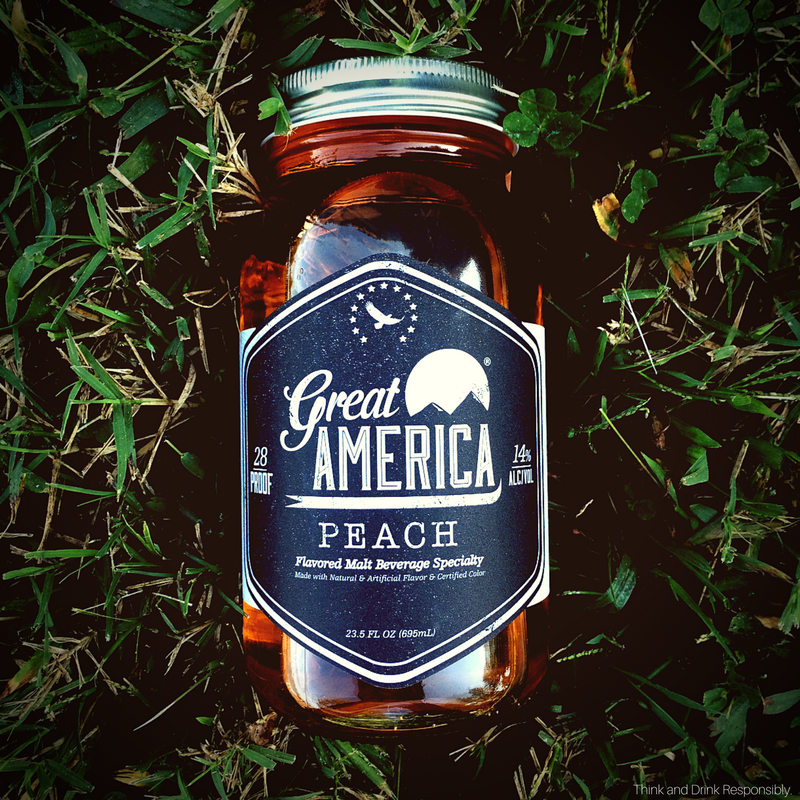Wet your whistle with an ice-cold jar of #GreatAmerica. #ThirstyThursday #drinks #Peach #alcohol