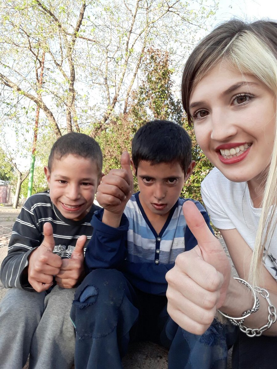 VPopularMza's tweet photo. #Ahora Fulbito y mediatarde para lxs niñxs del Merendero "La Patria son los pibes" de Luján de Cuyo 💙 #Mendoza 🇦🇷 https://t.co/nmwAalMWYw