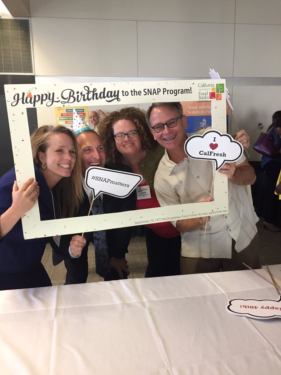 CAFoodBanks's tweet photo. All smiles at #CWDA2017 with @Western_Center & @CWDA_CA wishing SNAP/CalFresh a happy 40th! https://t.co/S6Cbl5jeTR
