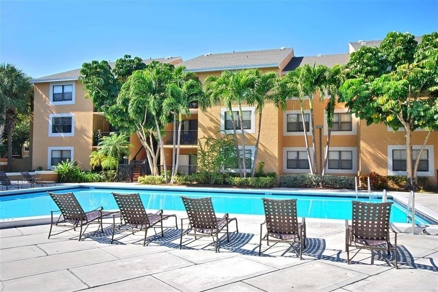 Hammocks Place (HammocksPlaceFL) Twitter