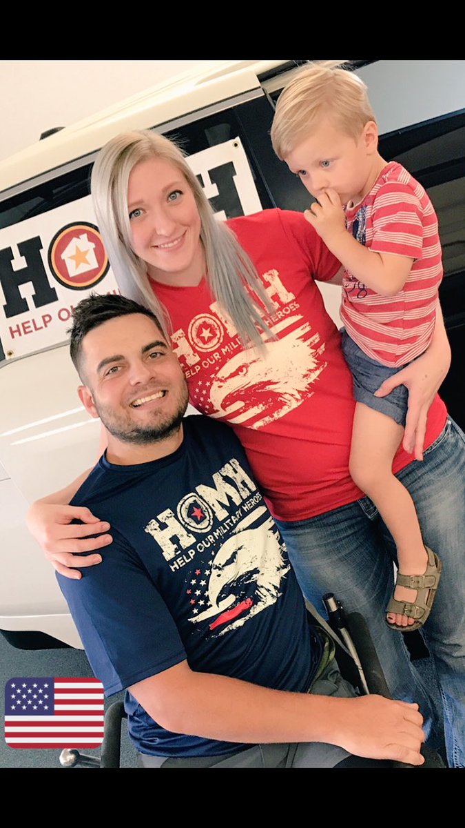 homheroes's tweet photo. Welcome to our #HOMHfamily #USMC (ret) Cpl Hoffman & family 💜🇺🇸♿️🚘 @mcmobility @SemperFiFund #Independentdriving https://t.co/8ZJpN0xevz