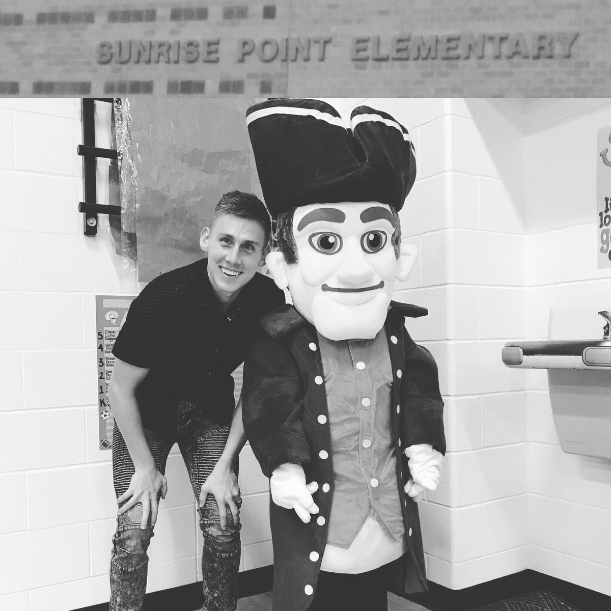 Thank you <a href="/SPEPatriots/">Jamie Peemoeller</a> and Blue Valley School District for inviting me to speak! #yet #patriots #adventure