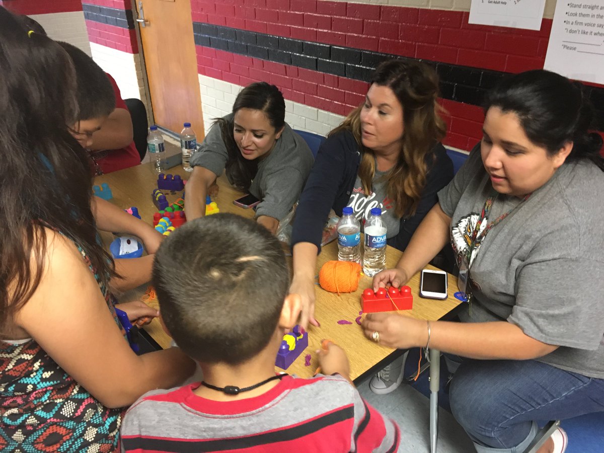 SamHoustonEP's tweet photo. Awesome turn out for our Health and Wellness Fair! Thank you to everyone that supported this event! #EaglePride https://t.co/CwtXGT18Y9