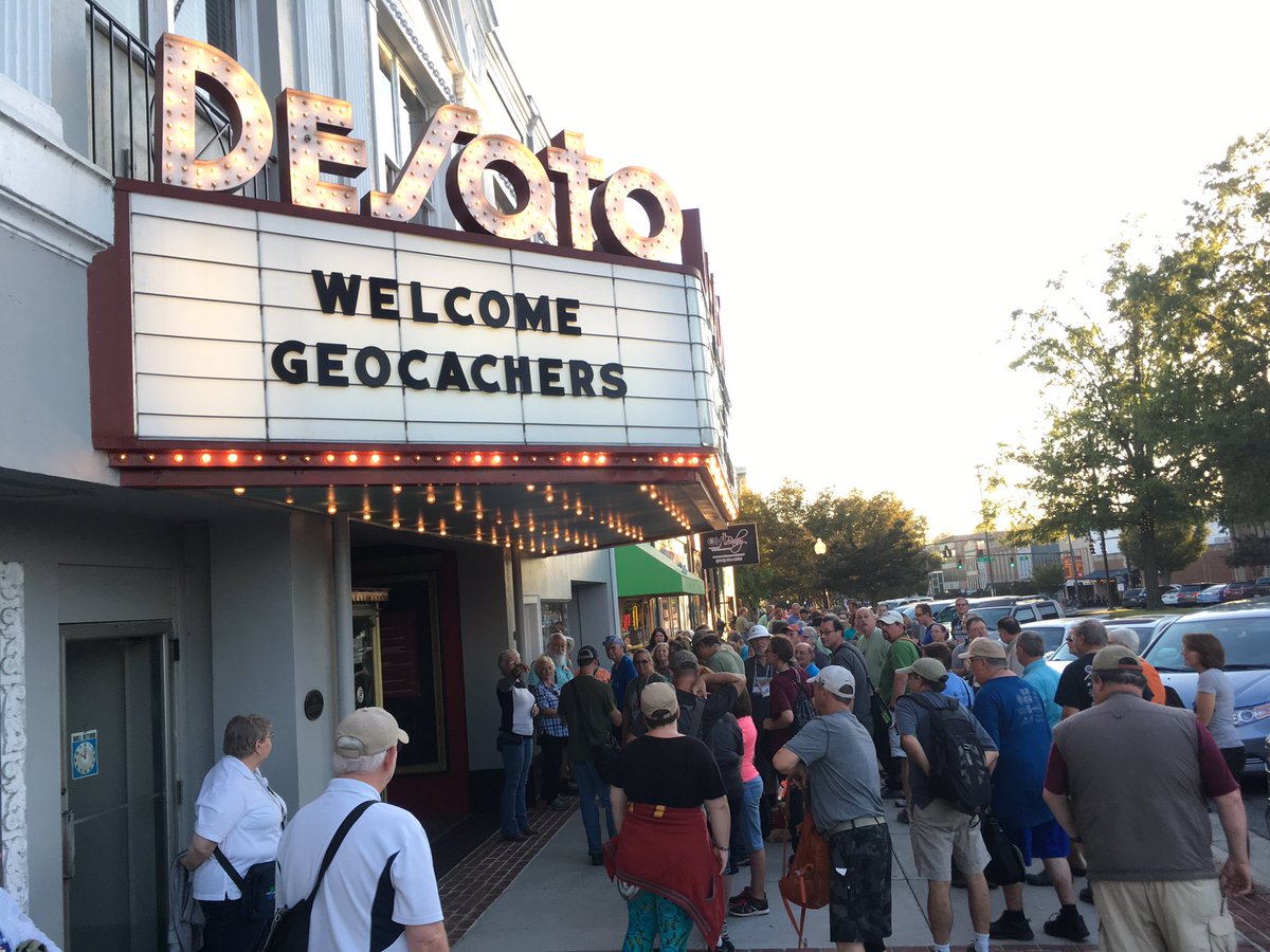 SuperNateTN's tweet image. Filling up the historic DeSoto Theatre for Going Caching 2017. #GoingCaching