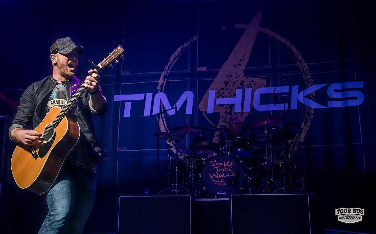 TourBusEnt's tweet photo. We're getting pretty pumped to rock the @NorfolkFair tomorrow night with the one and only @timhicksmusic #foreverrebels #hellraisingoodtime https://t.co/RxJ0yYgqwL