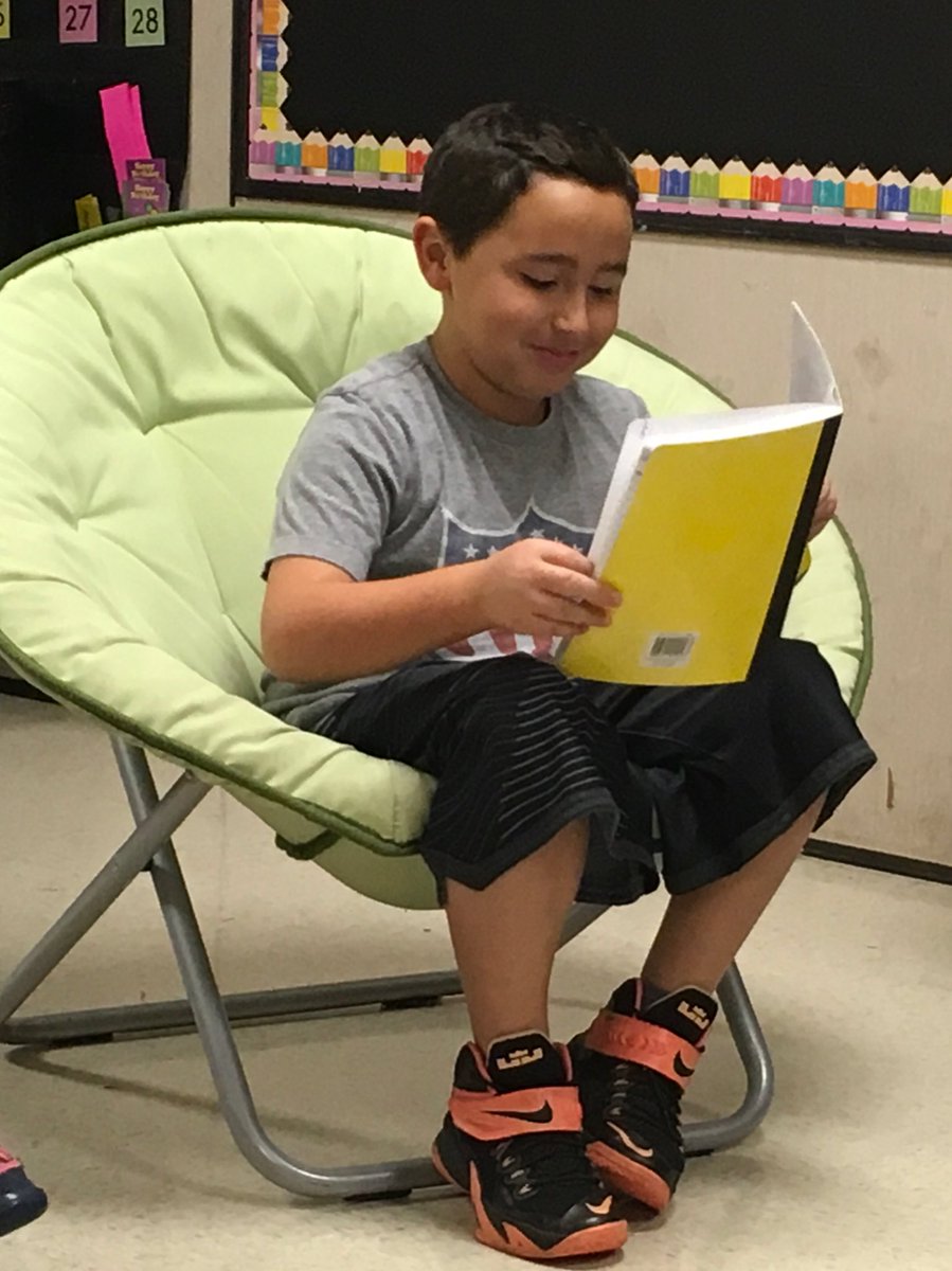 Ms_Ward_'s tweet photo. Ms. Ward's Wonderful Writers #wal109 #wardwal109  #Engage109 https://t.co/J4EzaWvTrI