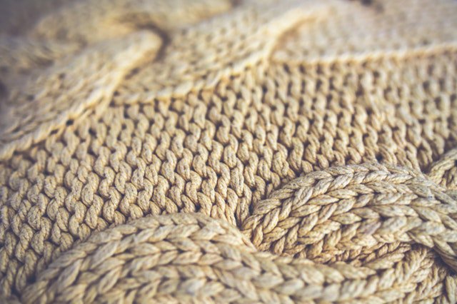 EcoClotheslines's tweet photo. 8 Tips for Sustainable Clothes Shopping this Season https://t.co/H8mge7tNWA via @EcoClotheslines #FairFashion #GreenFashion #Organic #human https://t.co/zuvI069PK0