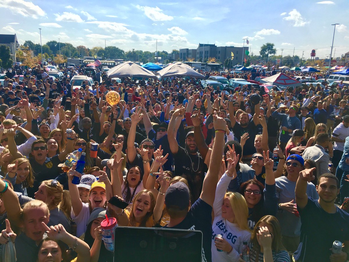 ToledoChasers's tweet image. Are you ready? #Toledohomecoming #Chaserstailgate
