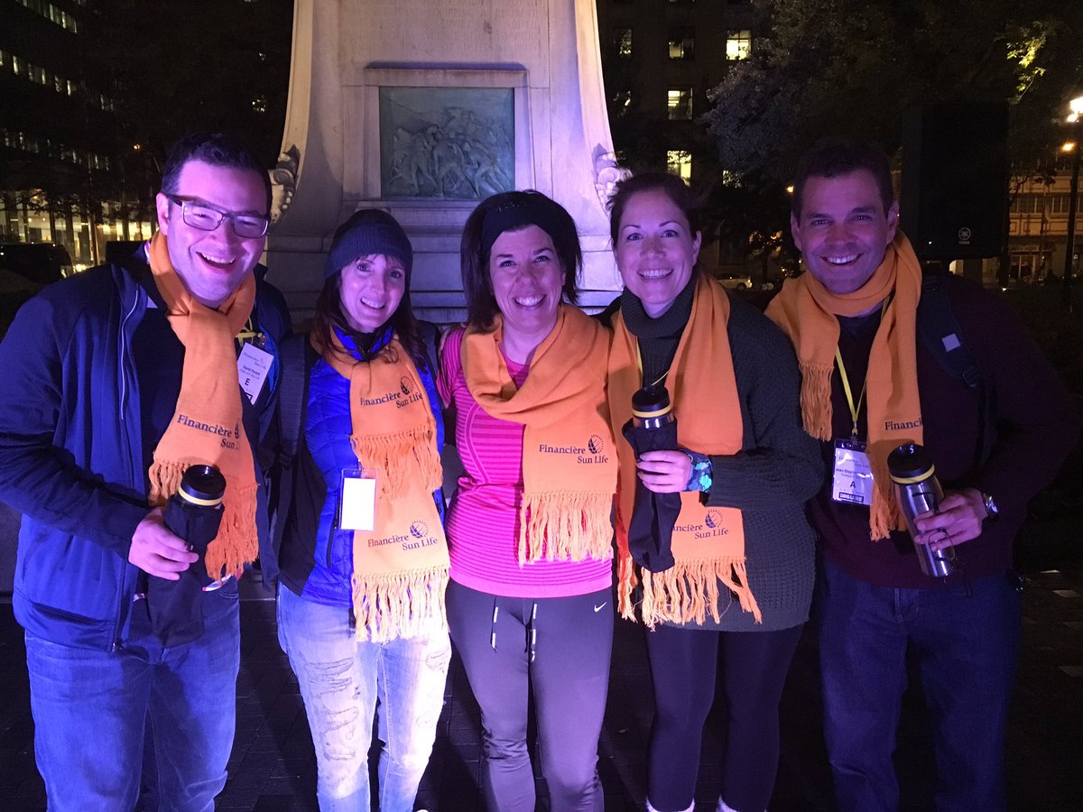 Une petite visite surprise de @MC_Cote, solidaire pour la cause. On a des collègues <a href="/SunLifeQC/">Sun Life Québec</a> engagés!