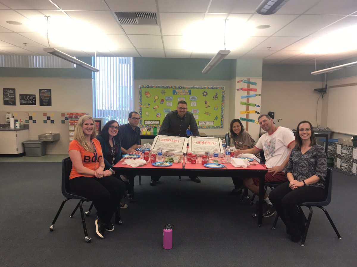 Givens_ES's tweet photo. Thank you to the best group of specialists in the CCSD and thanks to Grimaldi's for providing the lunch. What a great partnerships! https://t.co/1MllW1m4N4