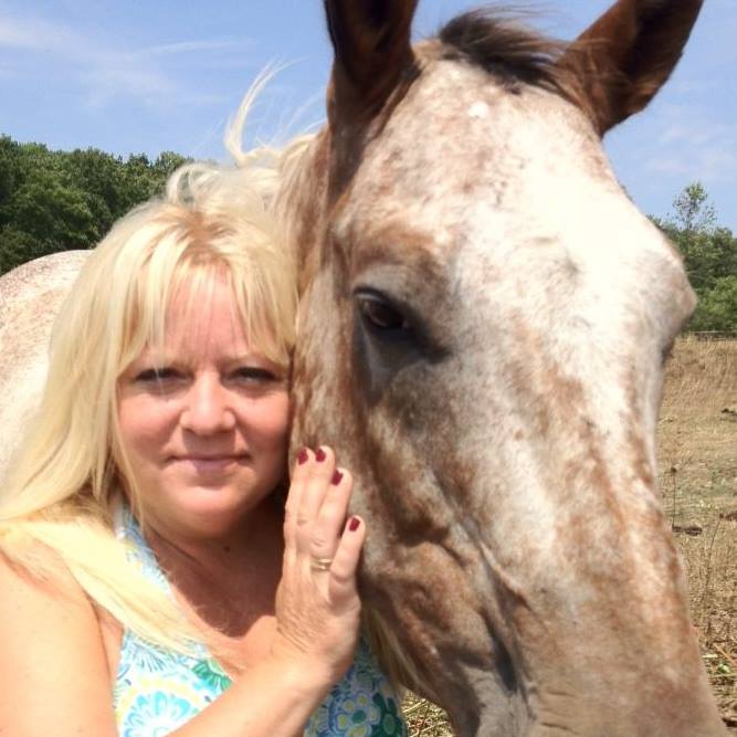 SerraoTamara's tweet photo. When I volunteer to help kids at the local horse farm the smiles on their faces gives me a great feeling!#ApplauseForTheCause #Sweepstakes https://t.co/f2CxOV1FYr