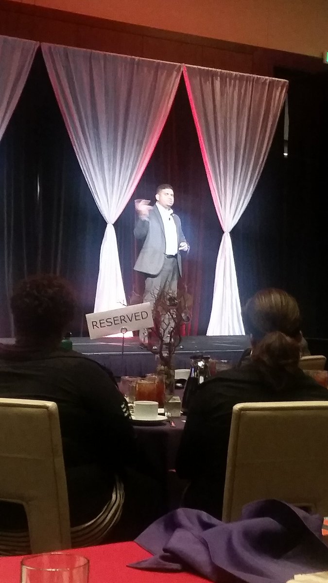 When you invest in yourself, others will invest in you~William Morales  
#EMLE2017