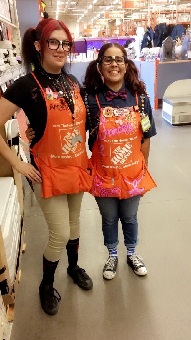 FrancesHD0523's tweet photo. Nerd Day #VOAWEEK https://t.co/W4dXcpq6dQ