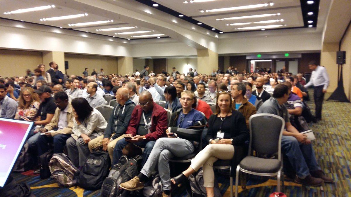 Only one seat was free in the presentation of <a href="/helifromfinland/">Heli Helskyaho</a> and that was for me. The great session!!!