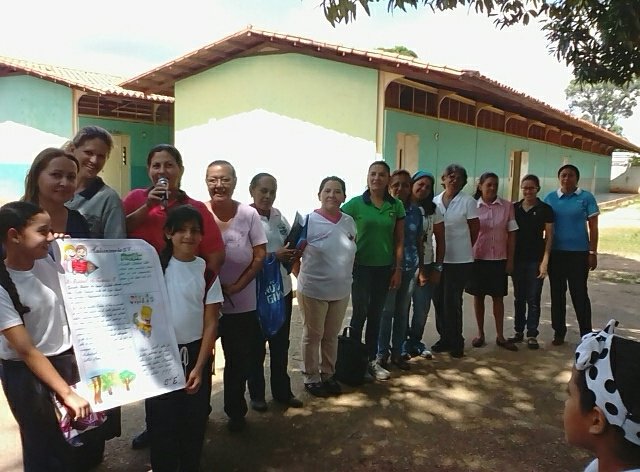 escuelafpadilla's tweet photo. Personal docente del turno de la tarde, parte de esta gran familia Padillana!!!@HazeilMaldonado https://t.co/e1ji5ZH3ar