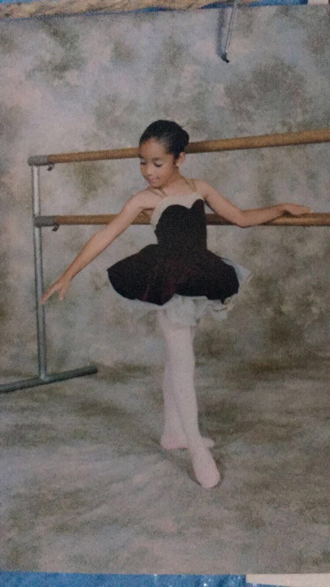 everyday I wish I still did what I grew up doing 👯 #nationalballetday