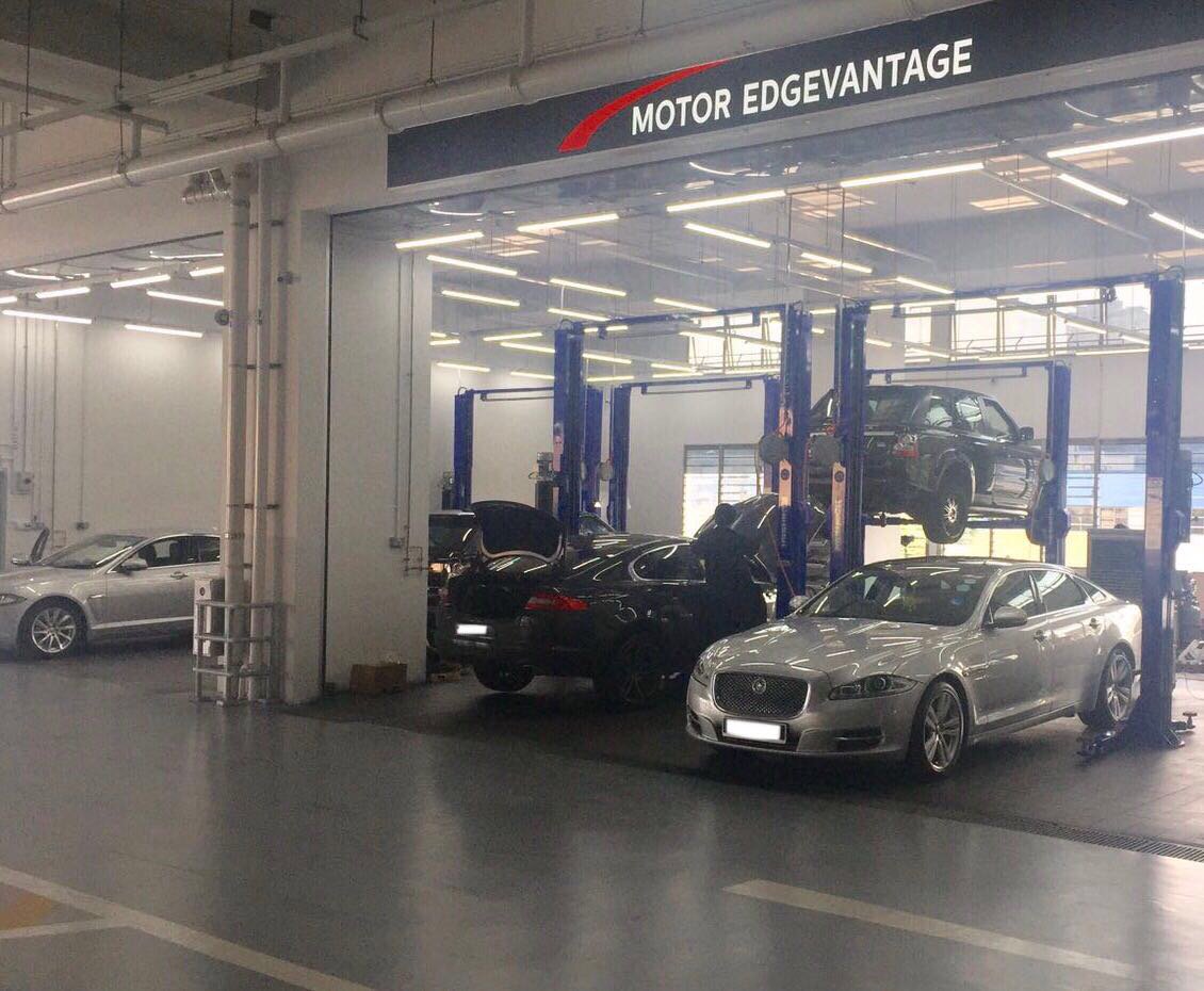 m_edgevantage's tweet photo. All technicians are agent trained
#MotorEdgevantage is a specialised #JaguarWorkshop #LandRoverWorkshop #PorscheWorkshop #VolvoWorkshop https://t.co/yJRWJ4bdoG