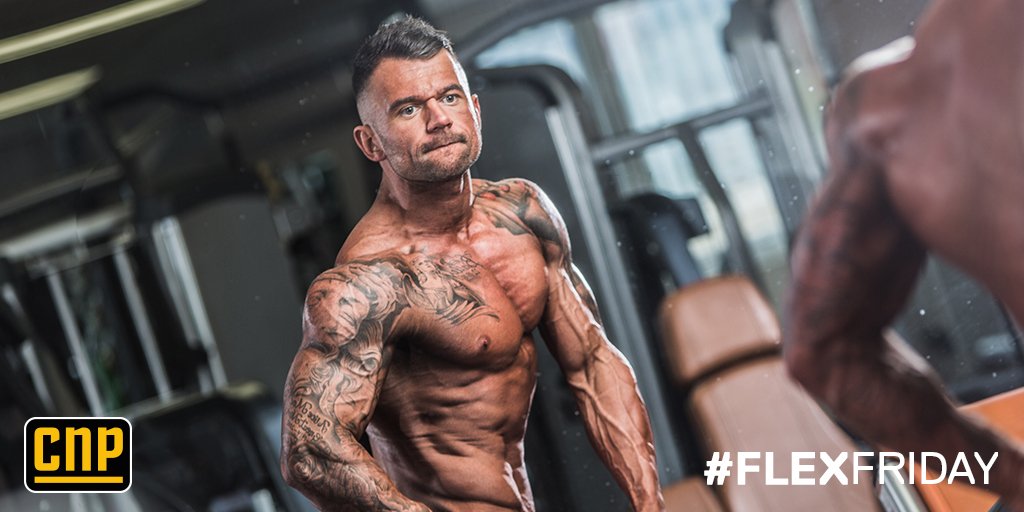 ProteinPartUK's tweet photo. #FlexFriday with #TeamCNP Athlete Zac Fotheringham https://t.co/g3h36yJvcN