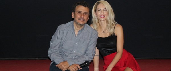 mundoplustv's tweet photo. Blog Cine | Entrevista a Antonio Cuadri y Bárbara Mori, director y actriz de “Operación Concha” https://t.co/8feaAuw5T9 por Josune Ordoñez https://t.co/OYEYvygwCy