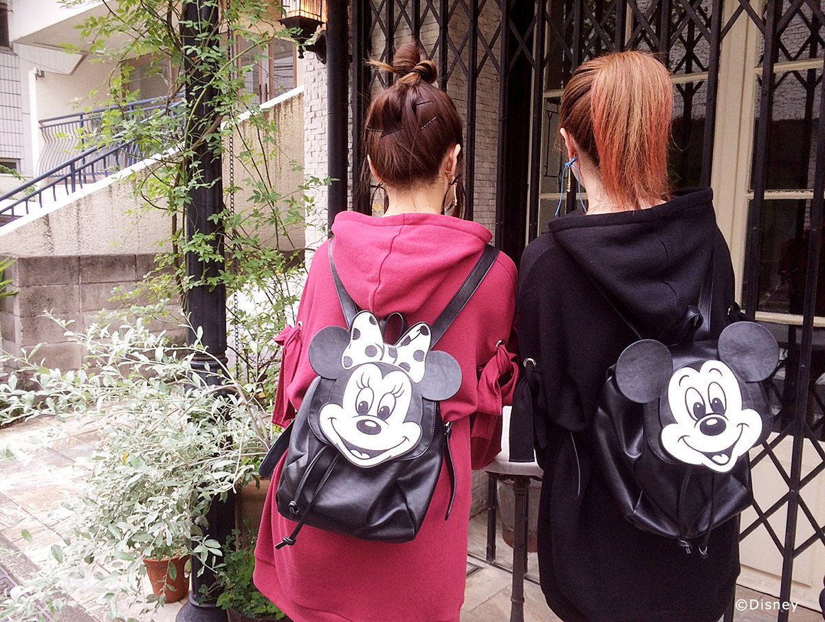 foppish_hs's tweet photo. 【PRESS】

ファッションサイト＜ハウコレ＞にて
ハロウィンコーデをご紹介いただきました♥♥

ディズニーハロウィンに持っていきたい！
話題の《ミッキーリュック》に待望のミニーが登場♡ https://t.co/oeLt0g6VyH https://t.co/vtbiO8EVgA