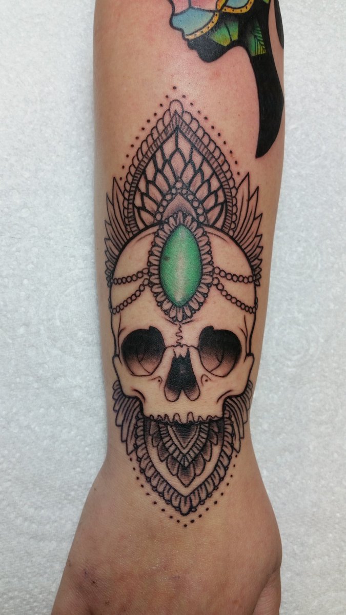 _TwistedTattoos's tweet photo. https://t.co/l3tU60D6zW