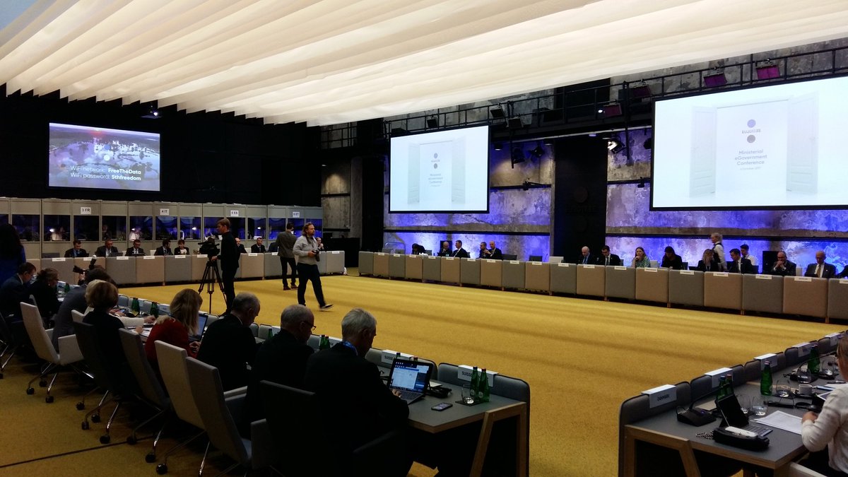 EUdigitalID's tweet photo. VP @Ansip_EU "#egovernment solutions bring transparency, they are inclusive, efficient. We want them to be user-friendly" #eGov17 @EU2017EE https://t.co/cQ9HI3Gwcw