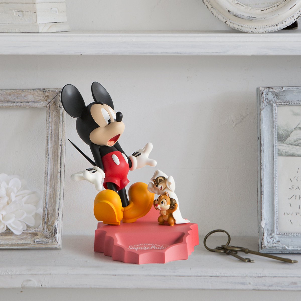 ディズニー公式 ハズレなしのキャラクターくじ 一番くじ に ディズニーキャラクターの新シリーズが登場 キャラクターたちの びっくり している表情に注目です セブン イレブン店舗にて 本日 10 6 より順次発売 T Co Kuiqe91uno