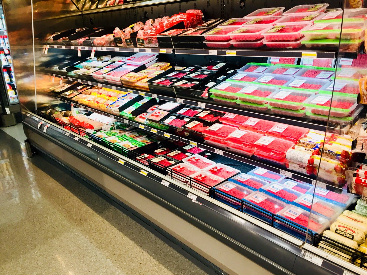 nick_curnutt's tweet image. Fresh and Full at 0876 Grapevine,Tx Target! Come check out our SWEET deals in food for our mid week sale! @rae1821 @cshelm @Target