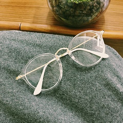 loveyourvision's tweet photo. Do you need stronger glasses every year? We now have ways to stop or reduce progression! https://t.co/JcVNfpBlV8 #yloptometry #vision https://t.co/cOqSk1IpMt