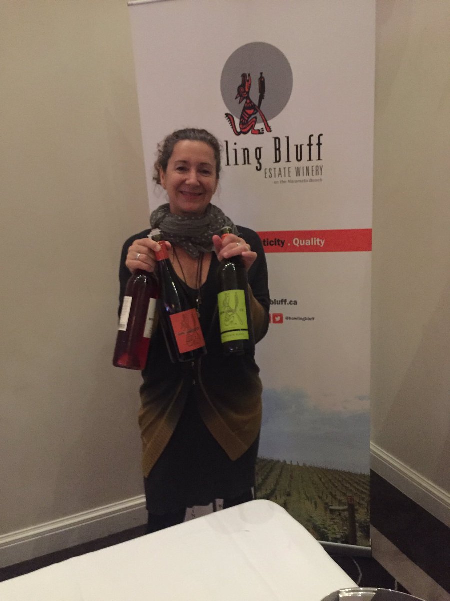 RonWilsonVan's tweet photo. Thanks to @BodegaArgento @BlastedChurch @HowlingBluff @MoraineWinery for beautiful #wine at last nights #StacktheRack for @QMUNITY 🏳️‍🌈 https://t.co/988tNanAxP