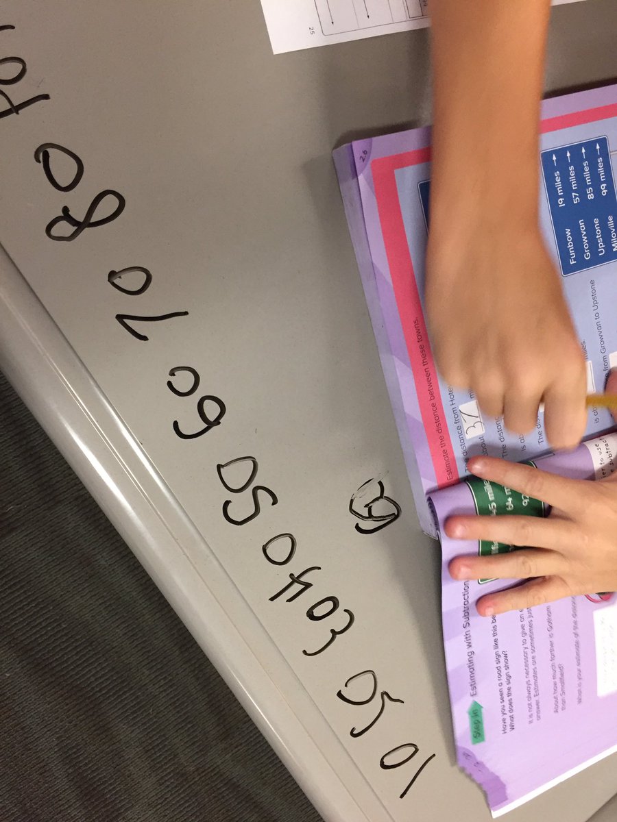 jkibbel17's tweet photo. Making math make sense. #KibbelsKids #ExpoFever #numberlines #estimation https://t.co/yEqZG9cX82