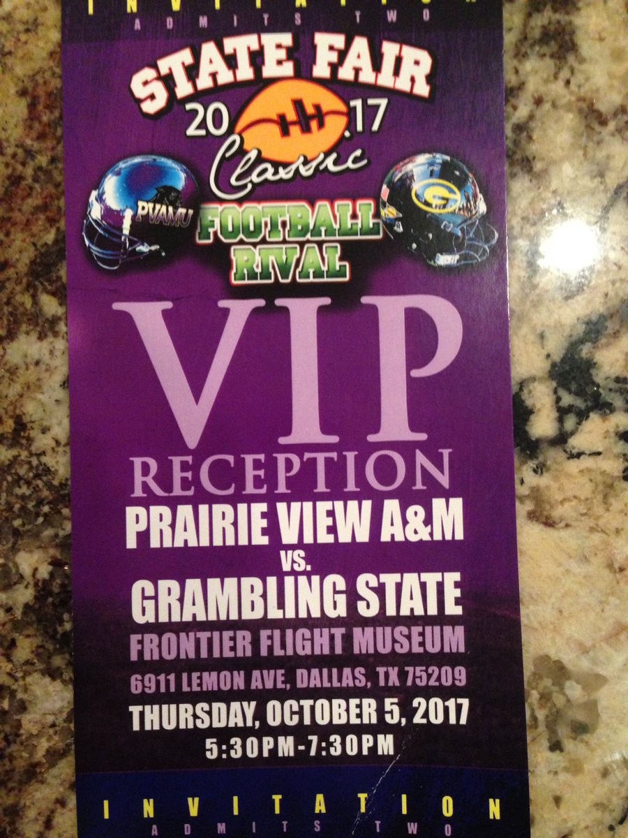 EgwrightWright's tweet photo. Awesome time celebrating Historically Black Colleges and Universities! #HBCU #Prairie View A&amp;M University #PVU grad Mom https://t.co/DNsywOSAUF
