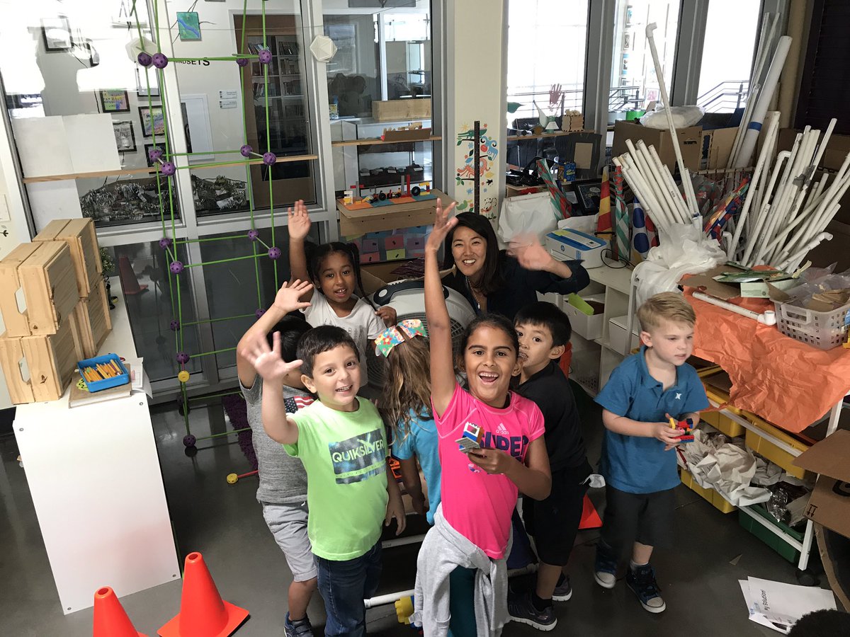 CreativePBL's tweet photo. What a week! Kinder #novelengineering, new teachers #savefred, 1st grade #gears, and 5th grade #slime! #hightechhigh #K5engineering #STEAM https://t.co/7JSNDMSns7