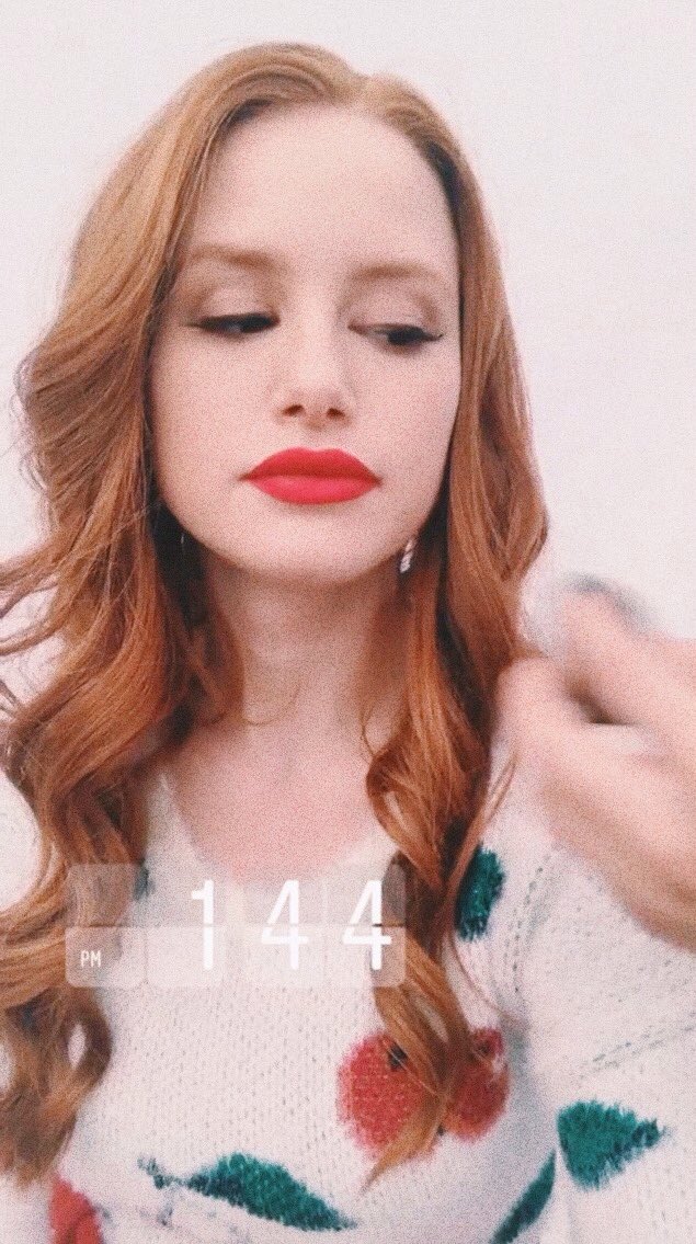xCheryl_Blossom's tweet photo. Don't care if you think I'm dumb, 
I don't care at all. 
Candy bear sweetie pie, wanna be adored. 
I'm the girl you'd die for. https://t.co/0g6X8uL0gN