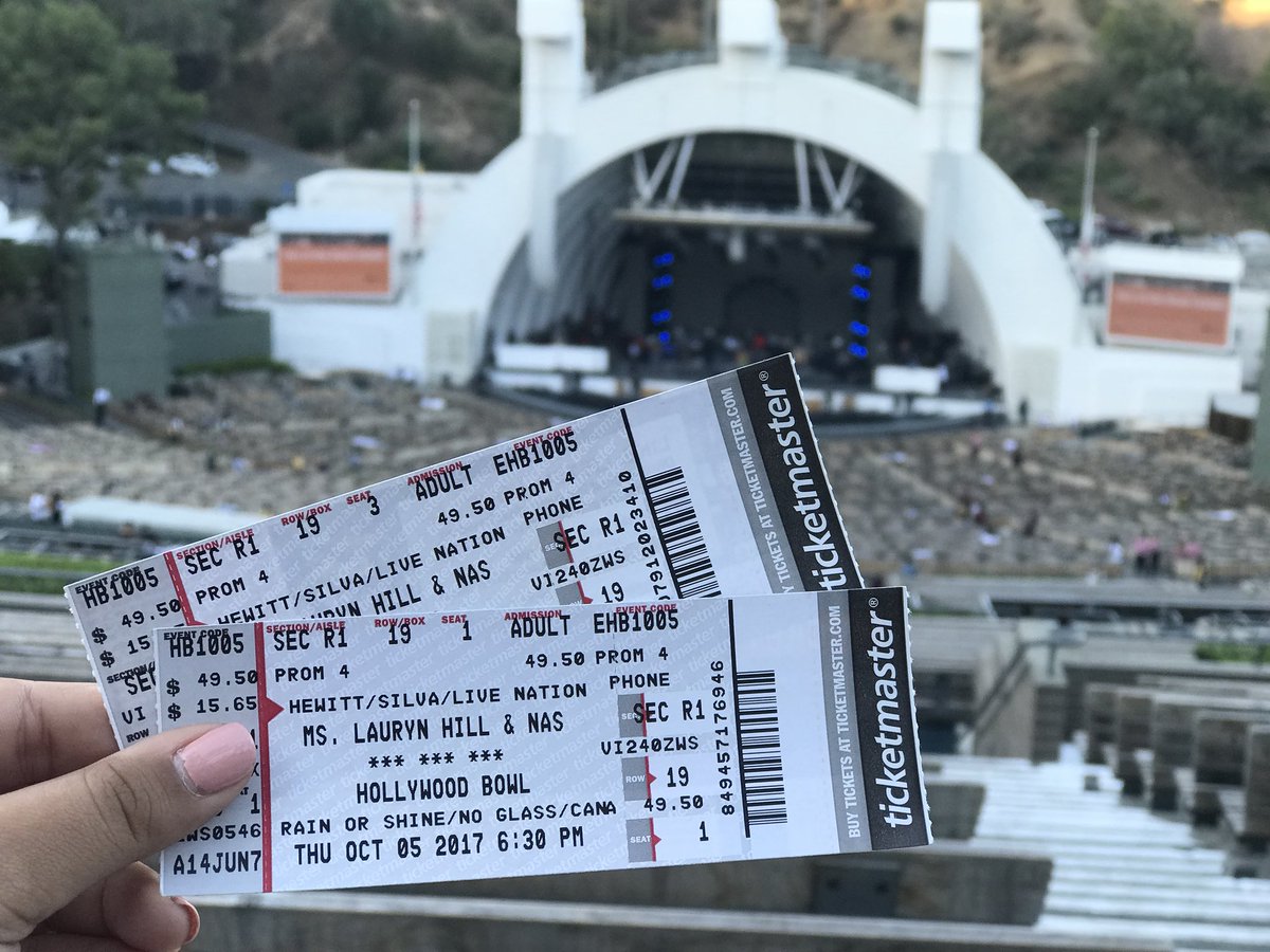 PicsByRich5Two1's tweet photo. #Nas and Lauryn Hill at the Hollywood Bowl #🎤🎤🎤🎤🎤 https://t.co/aeJ3Ycm2lF