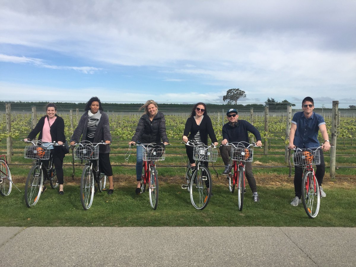 _StephCharles's tweet photo. Good times in Martinborough with some of the #starnowsquad https://t.co/dQ0NYpwQYf