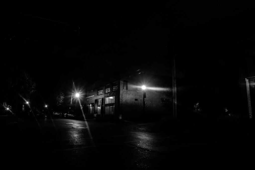 Evanston Noir algophotograhy.wordpress.com/2017/10/06/eva…