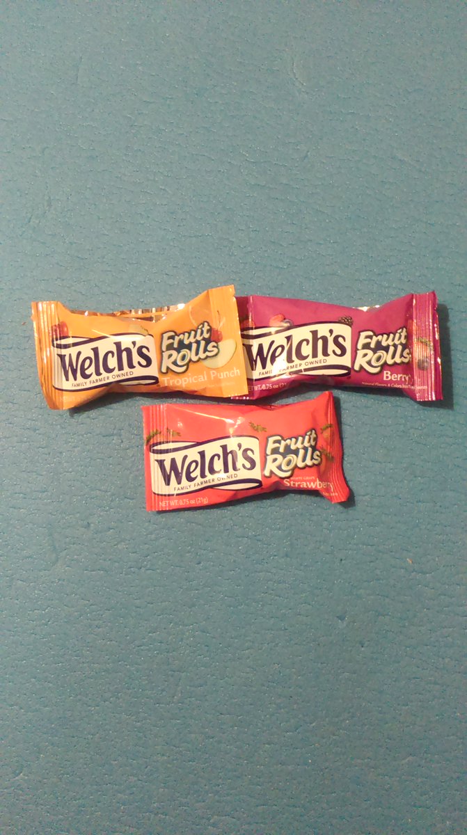 pattiann_18's tweet photo. Thanks @Influenster &amp; @WelchsFruitSnck for the #complimentary snacks. Loved them #FruitIsFirst #UnrollTheFun #Contest https://t.co/LrbeC1Jx46