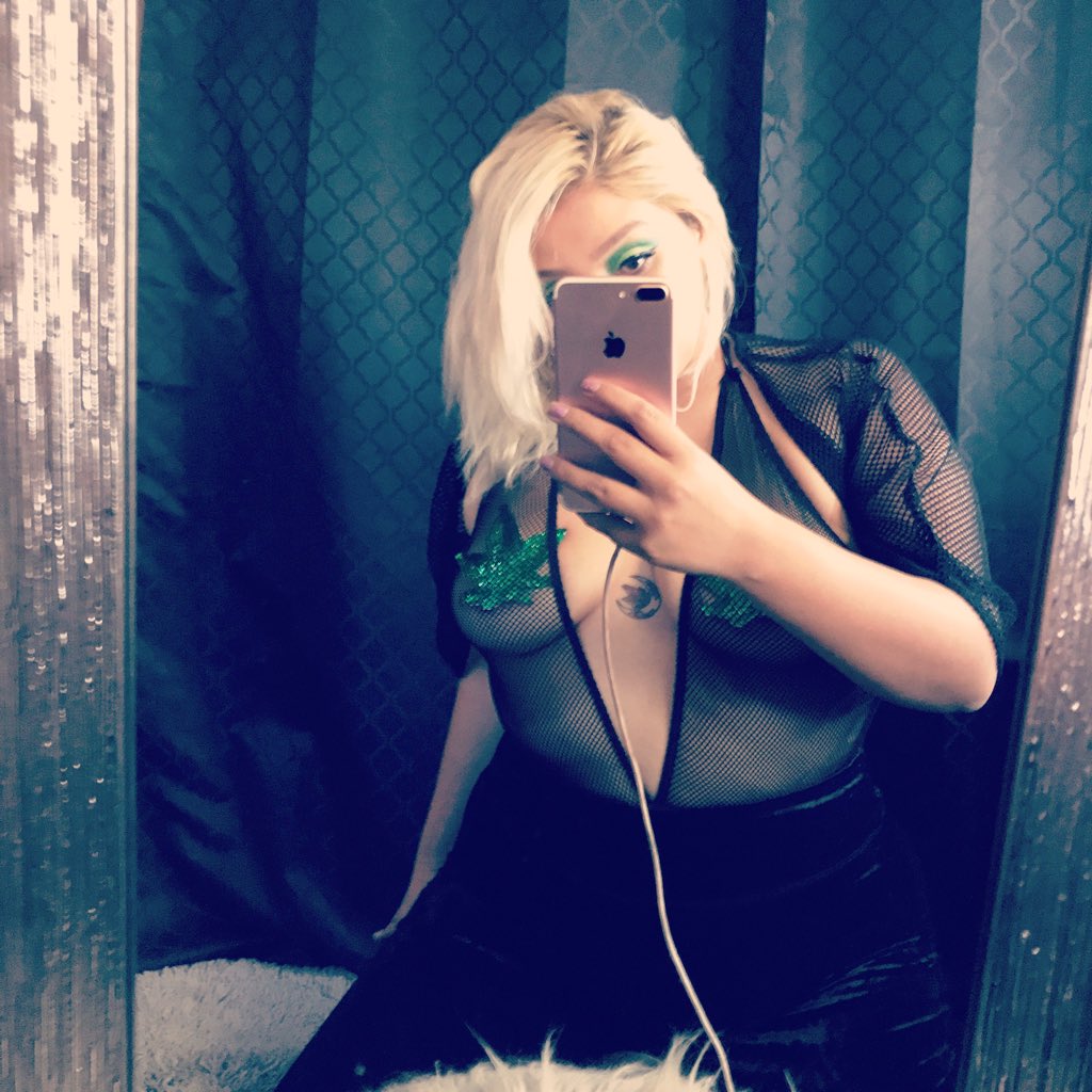 GiaaKing's tweet photo. #NewProfilePic https://t.co/Asp6D7tyO0