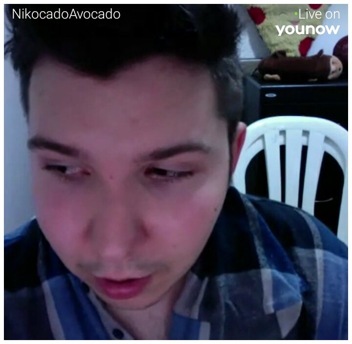 🔴 LIVE <a href="/nikocadoavocado/">skinny person</a> on #YouNow younow.com/NikocadoAvocad…