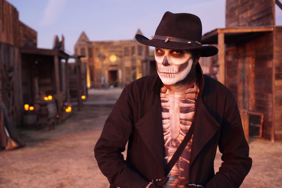 October is a b.a.d. time of year to unfollow me. All the photos... and besides, my guillotine is just getting warmed up. #Halloween #Horror