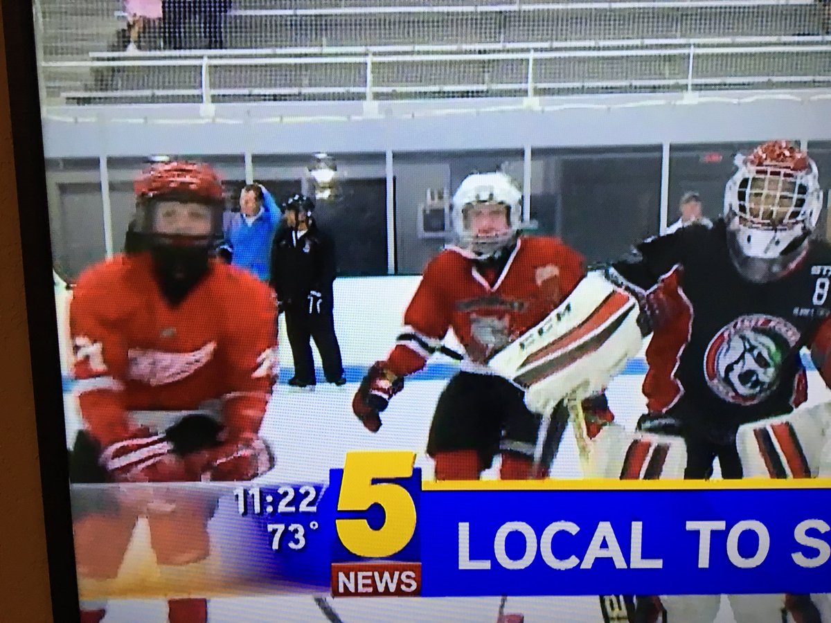 spawlaczyk's tweet photo. Hockey on the local news in #NWArkansas! @5NEWS @TheJonesCenter @NWAhockey #NWAHA #NWArk #LGRW #HockeyIsCool https://t.co/UpeWuFVQrV