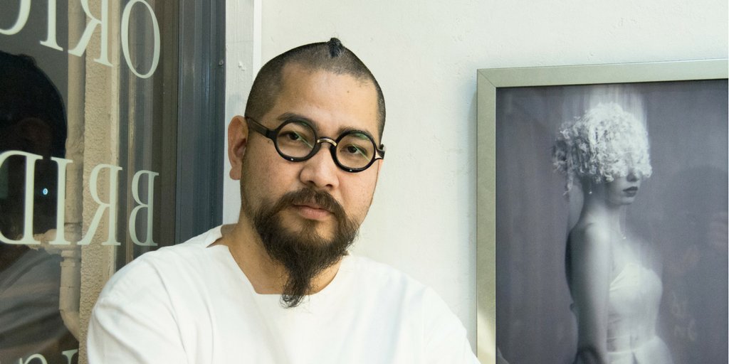 Kiyoaki Shinzato produces art that combines modern aesthetics with the philosophical heritage of his ancestors. goo.gl/5Zsiqd