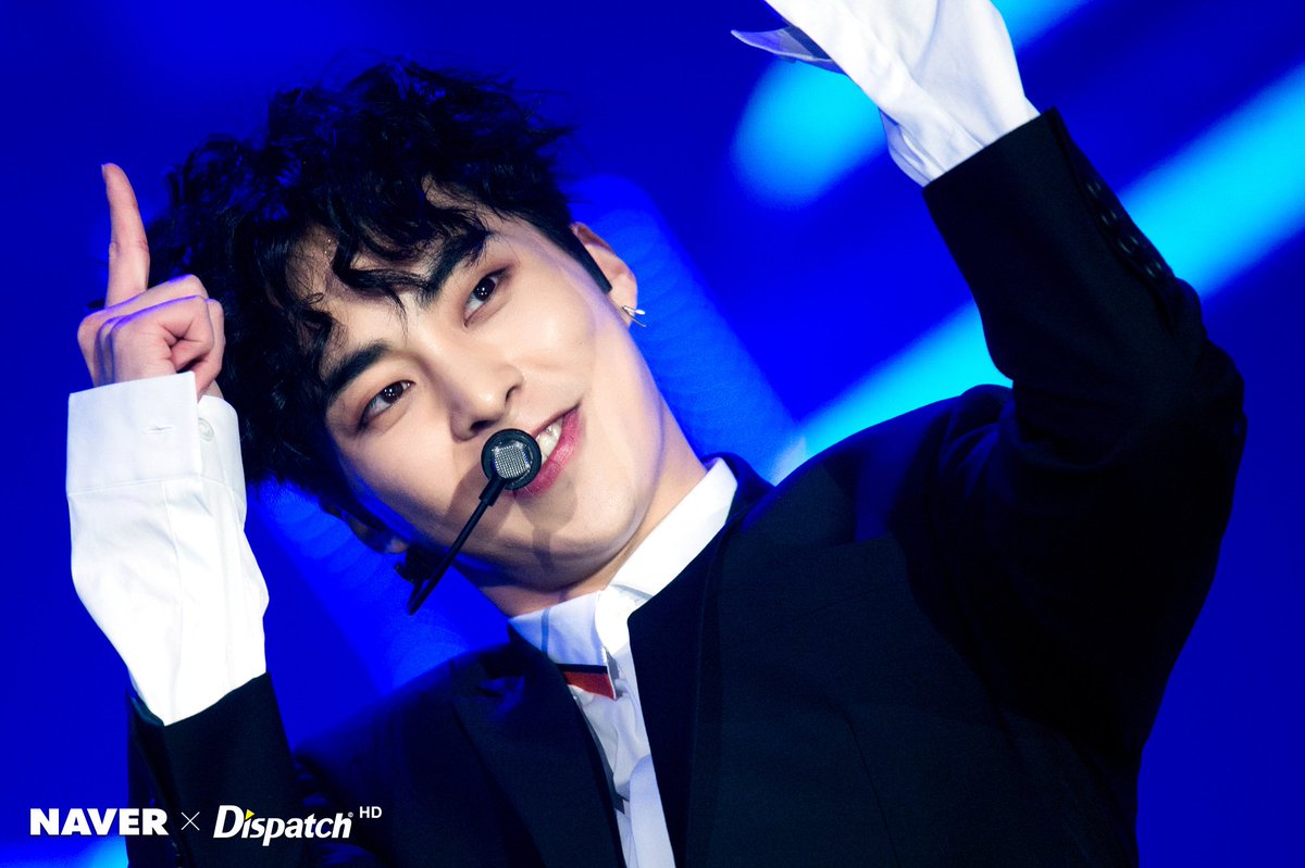 Image result for xiumin dispatch site:twitter.com