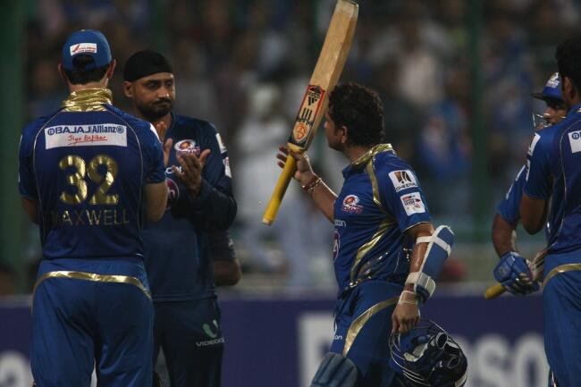 OmgSachin's tweet photo. On This Day in 2013 @mipaltan turned the Hashtag #ThisTimeFor10dulkar to reality when they won the CLT20 & Dedicated it to @sachin_rt β€οΈ https://t.co/Y4P1tBZk9A